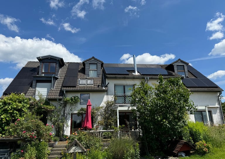11kWp PV-Anlage auf einem Einfamilienhaus